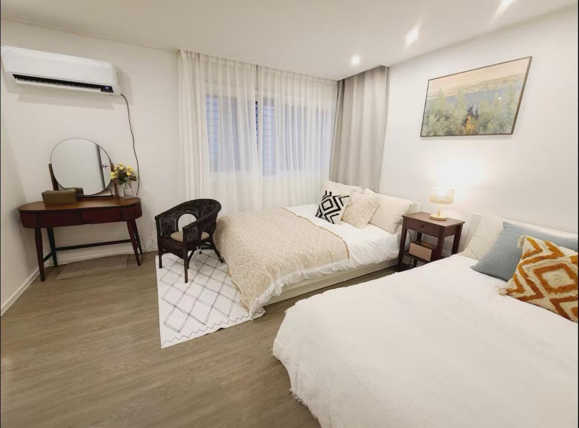 New Hongdae Cozy House Proven 3br Holiday home