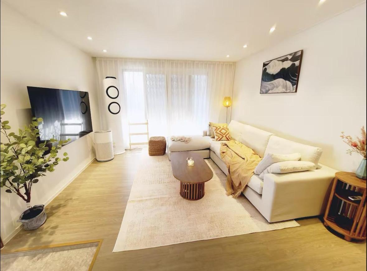 New Hongdae Cozy House Proven 3br Holiday home Seoul