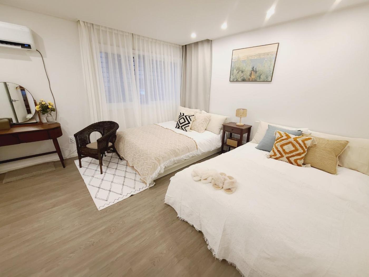 New Hongdae Cozy House Proven 3br *